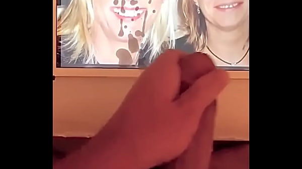 Danish Amateur Tina gets a cumtribute