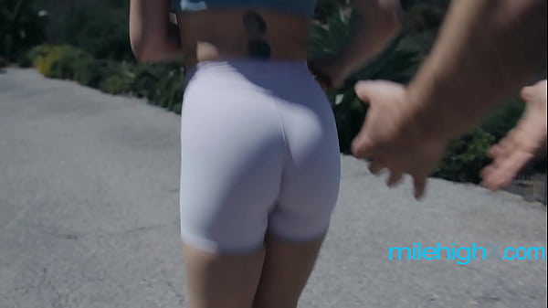 He Hurt His Leg, But His Third Leg Can Finish The Steps