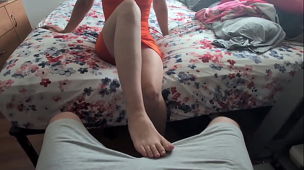 ass bouncing on cock makes him cum in shorts