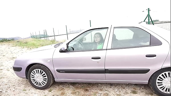 ME RECOGIÓ EN LA CARRETERA Y TERMINÉ CORRIÉNDOME EN SU BOCA